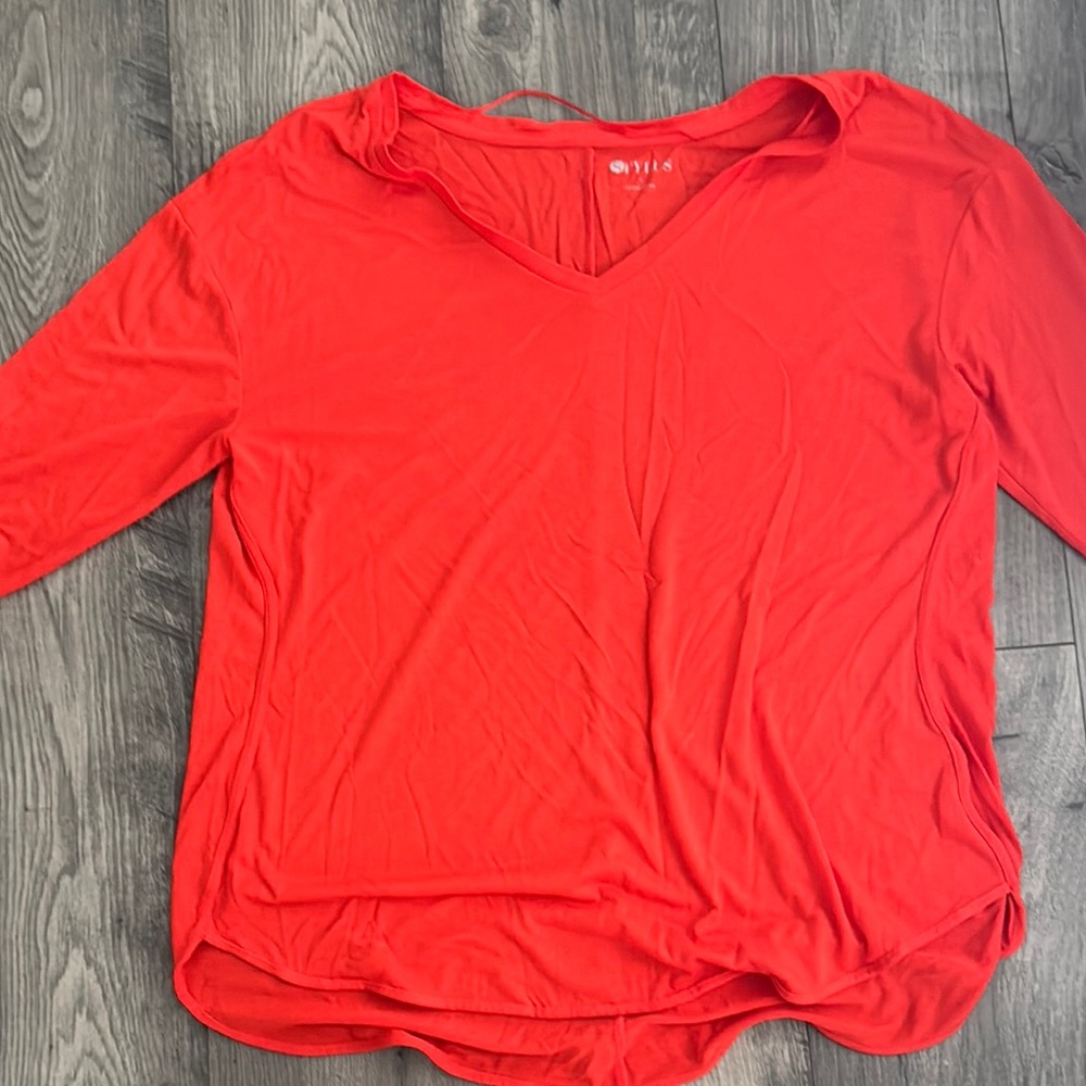 STYLUS Women's Red Long Sleeve Tee
